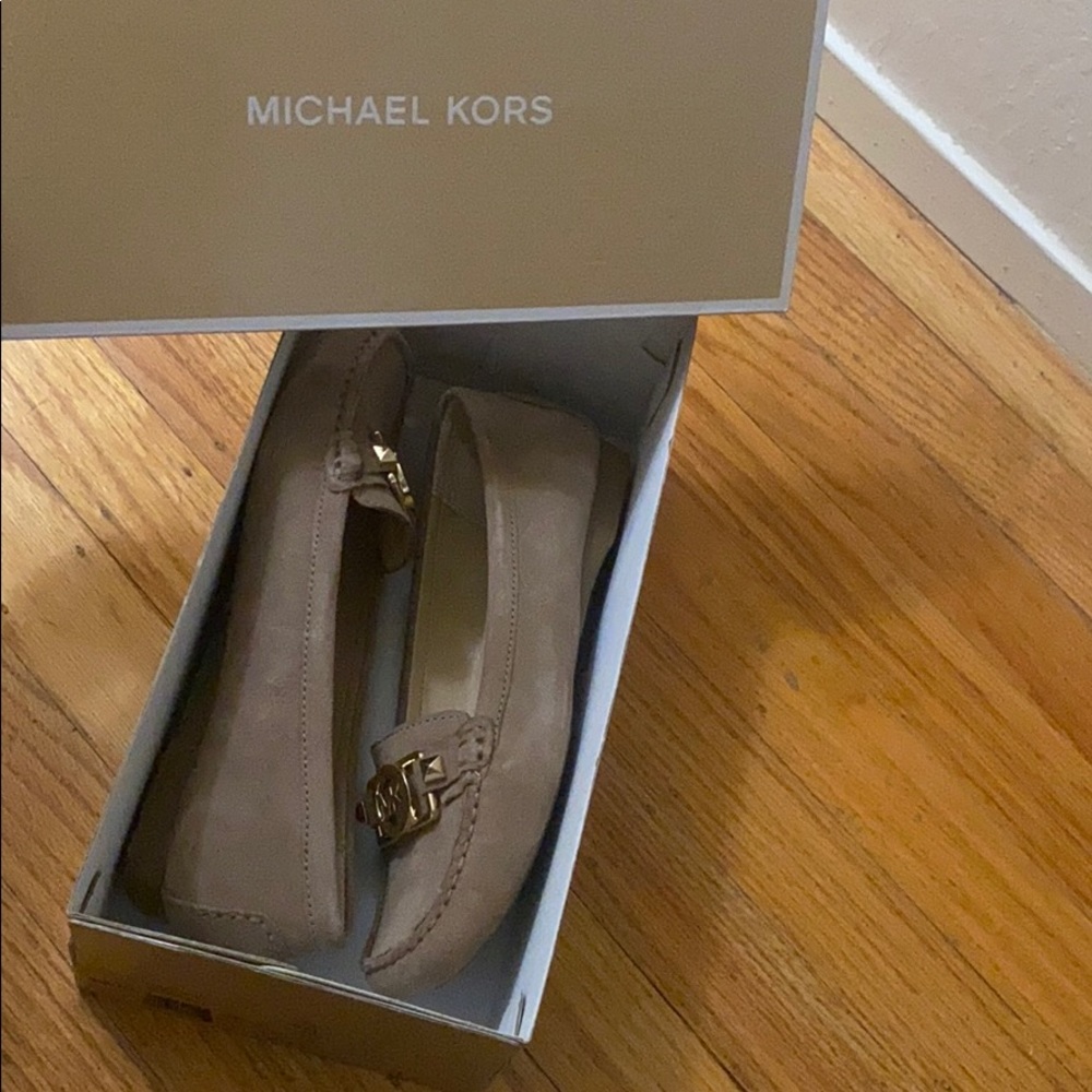 💚BNIB - Michael Kors flats in Dune - Picture 5 of 5